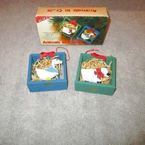 NOS Wood DUCK & SHEEP Farmhouse Animals ORNAMENTS In STRAW Crate VTG New 2 PIECE